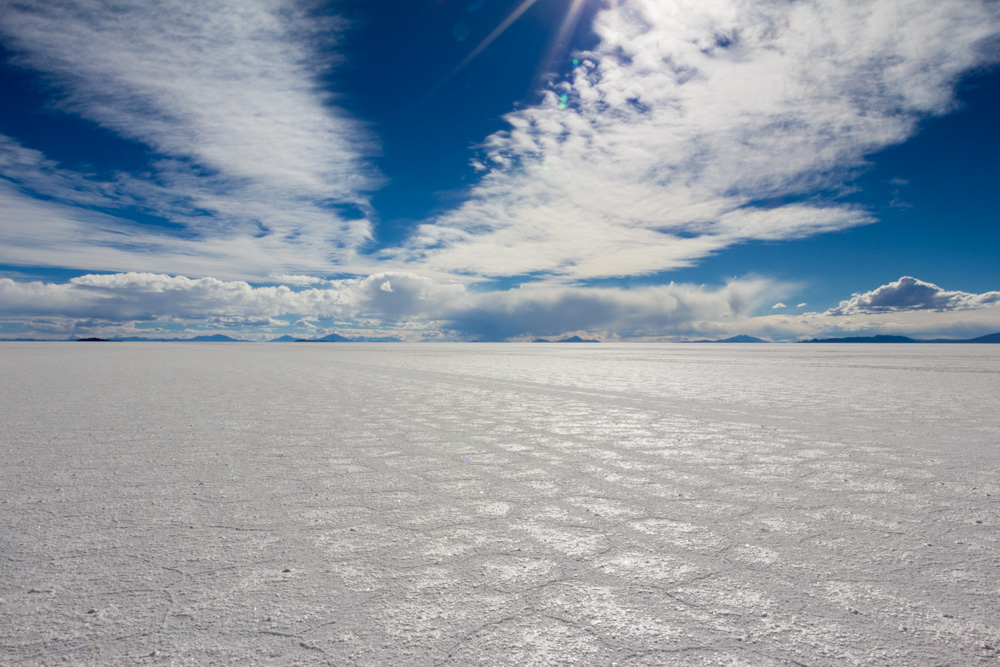 La croûte de sel du Salar d'Uyuni, du blanc à perte de vue