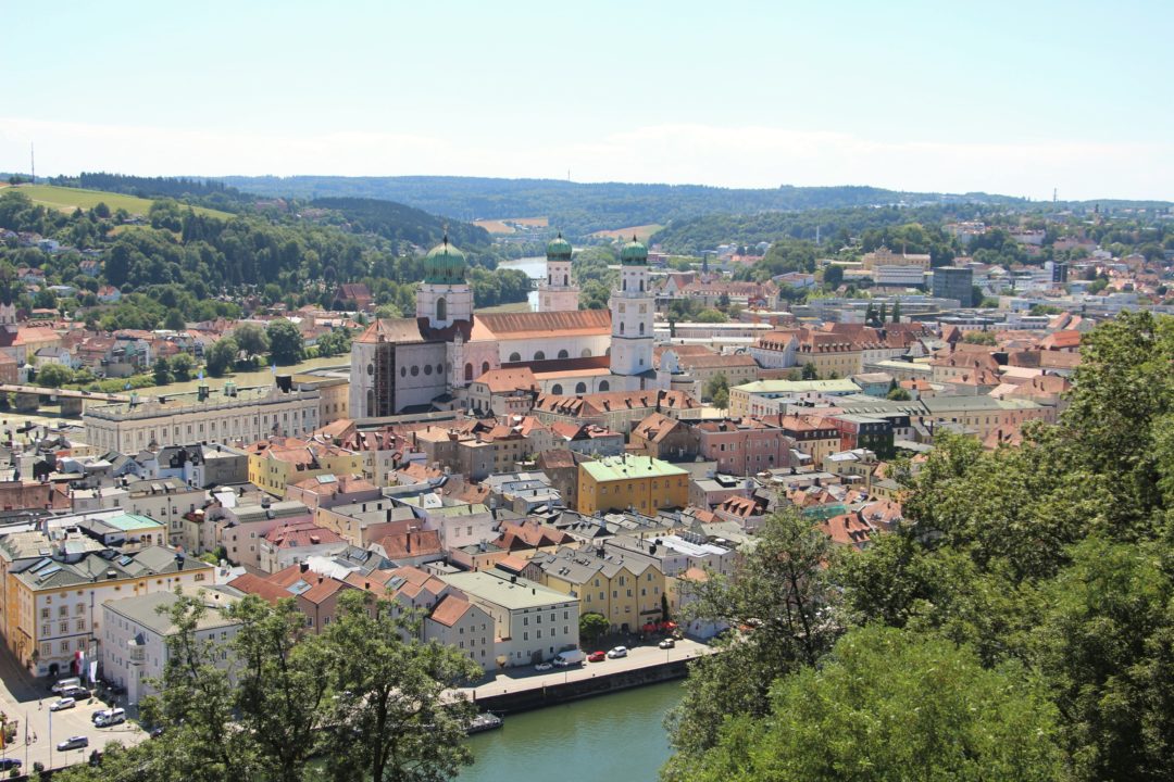 La ville de Passau, en Allemagne, le long du Danube