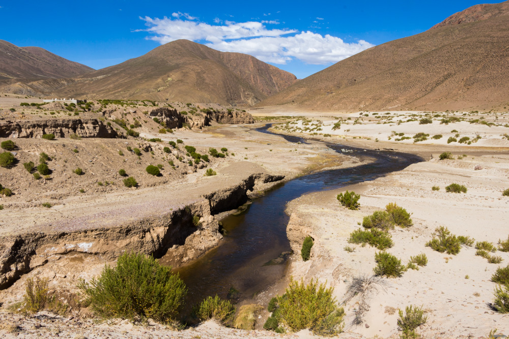 Paysage de la vallée du Siquili, en Bolivie, entre Uyuni et Potosi