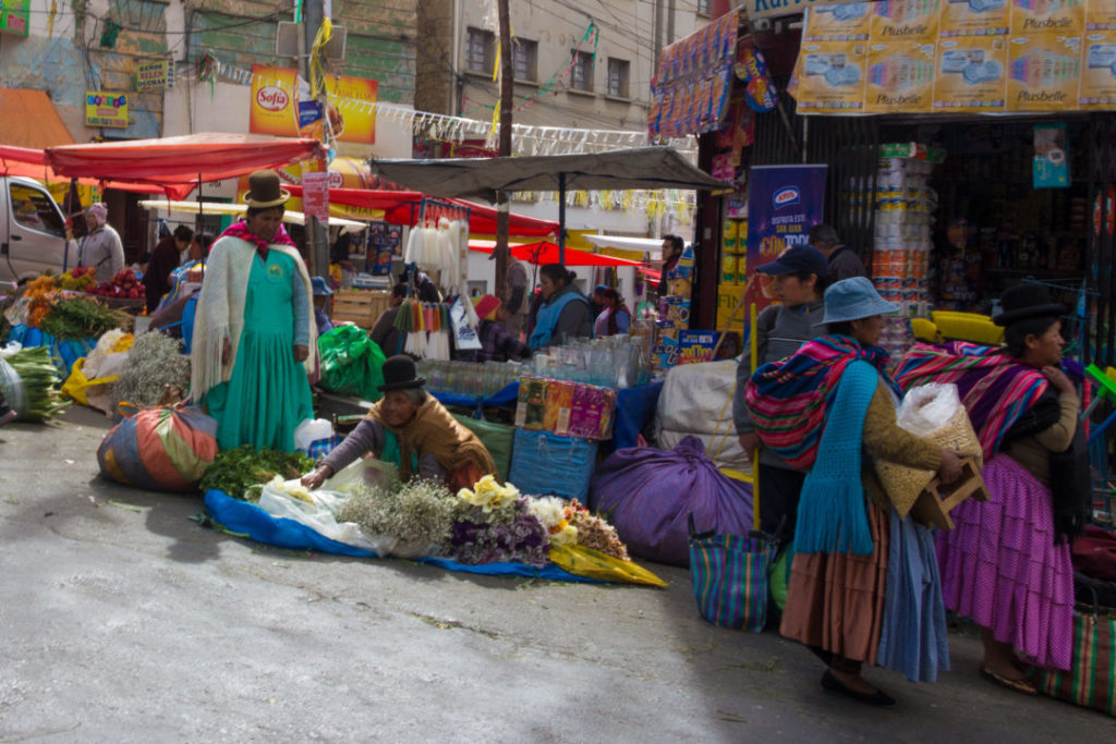 Un marché de rue, à La Paz