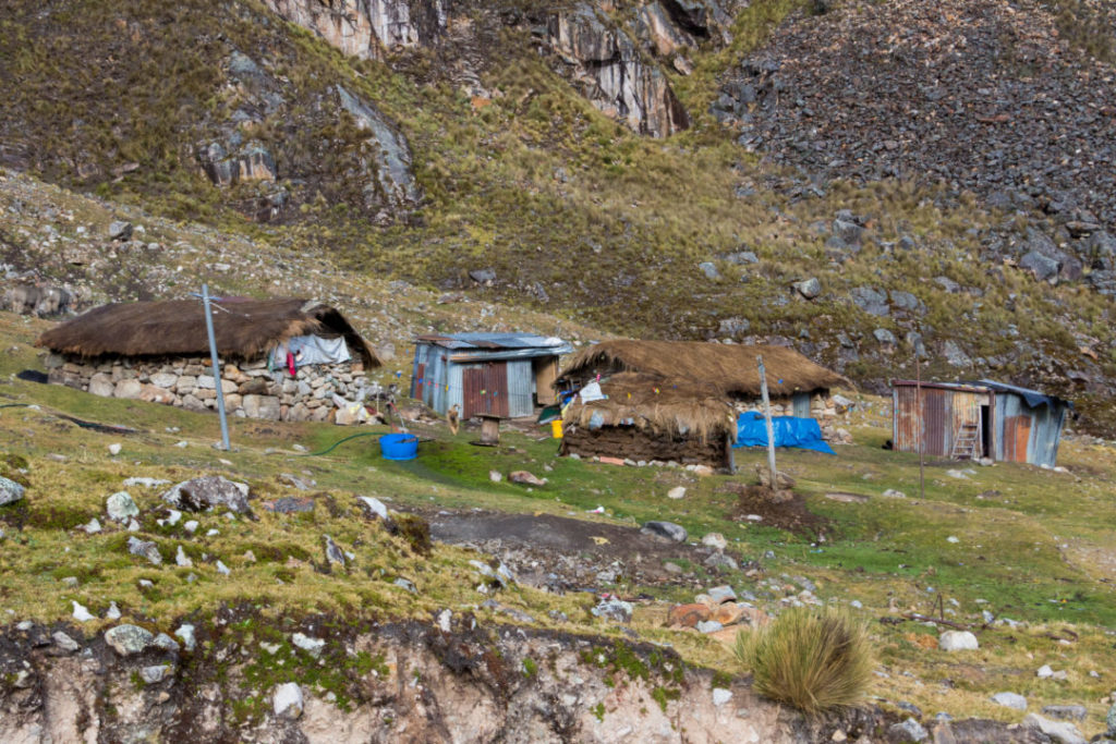 Cordillera Huayhuash - Habitations